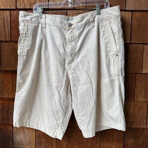 EUC Tommy Bahama Lightweight Tan Cotton Blend Shorts in Men's 36